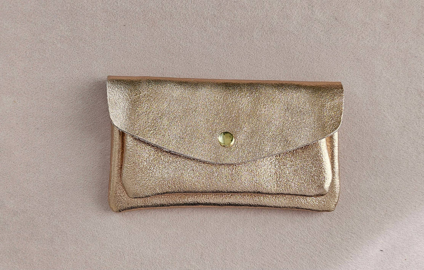 Double pocket leather wallet: Nude