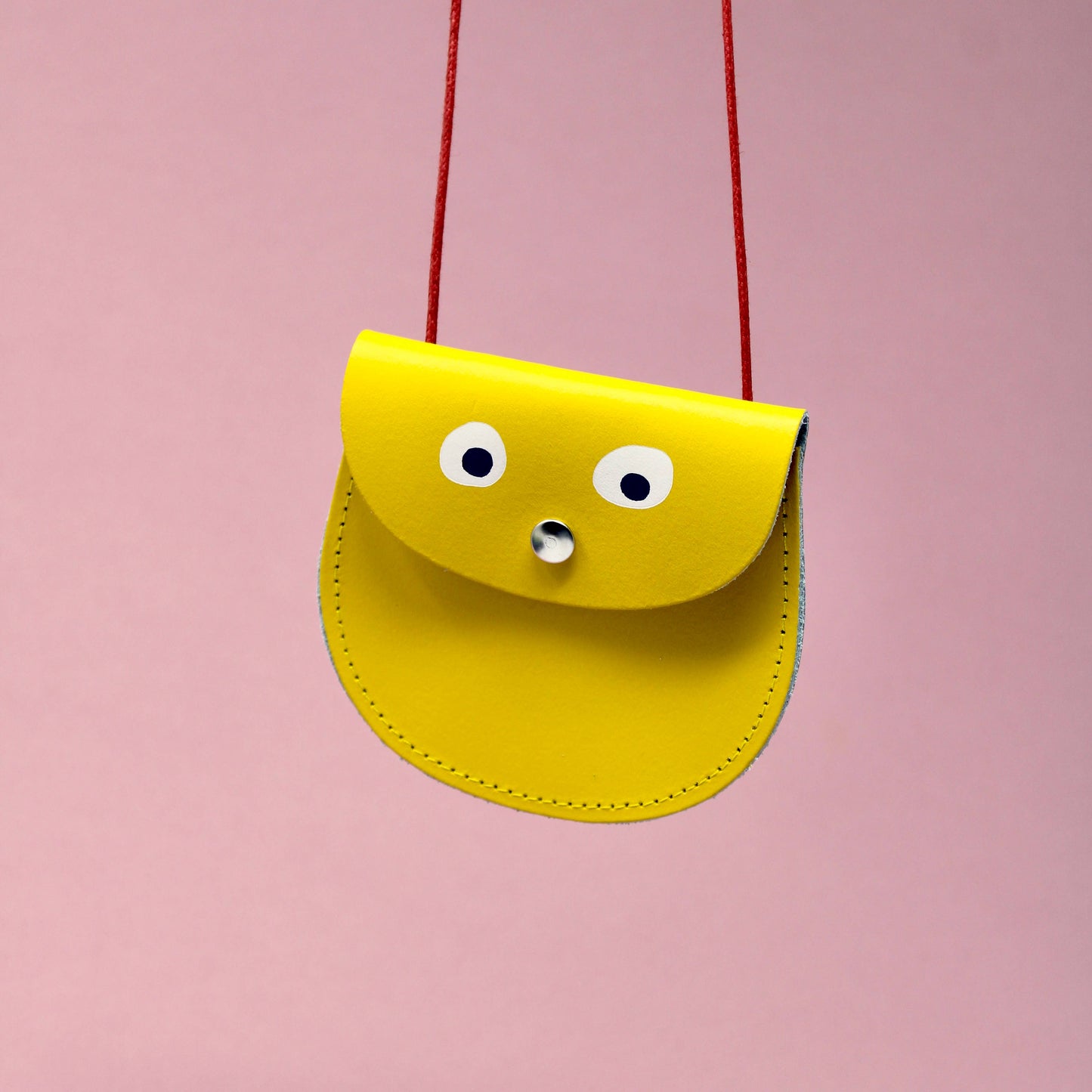 Googly Eye String Purse: Yellow
