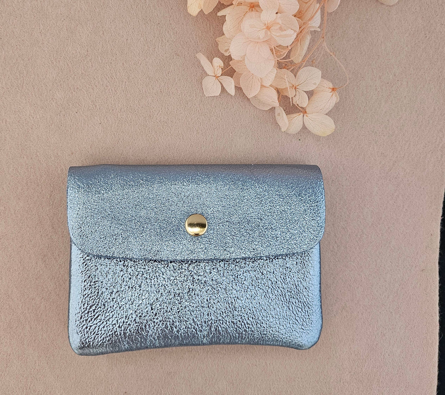 Metallic leather purse: King