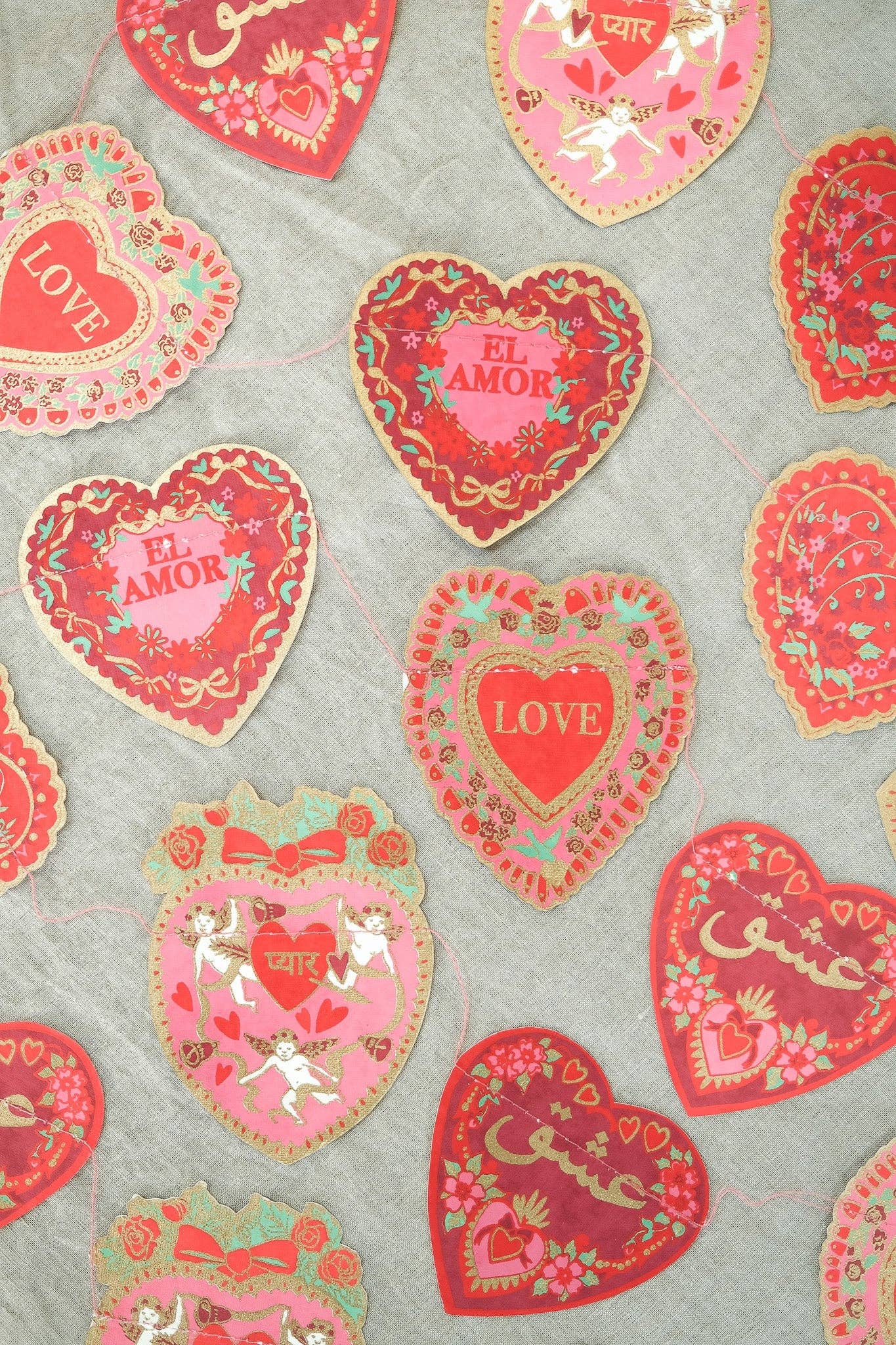 VALENTINE'S SEWN GARLAND
