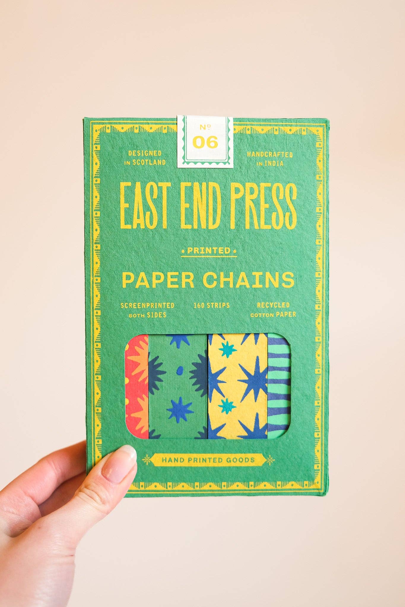 CELEBRATION PAPER CHAIN KIT – HANDSTAND