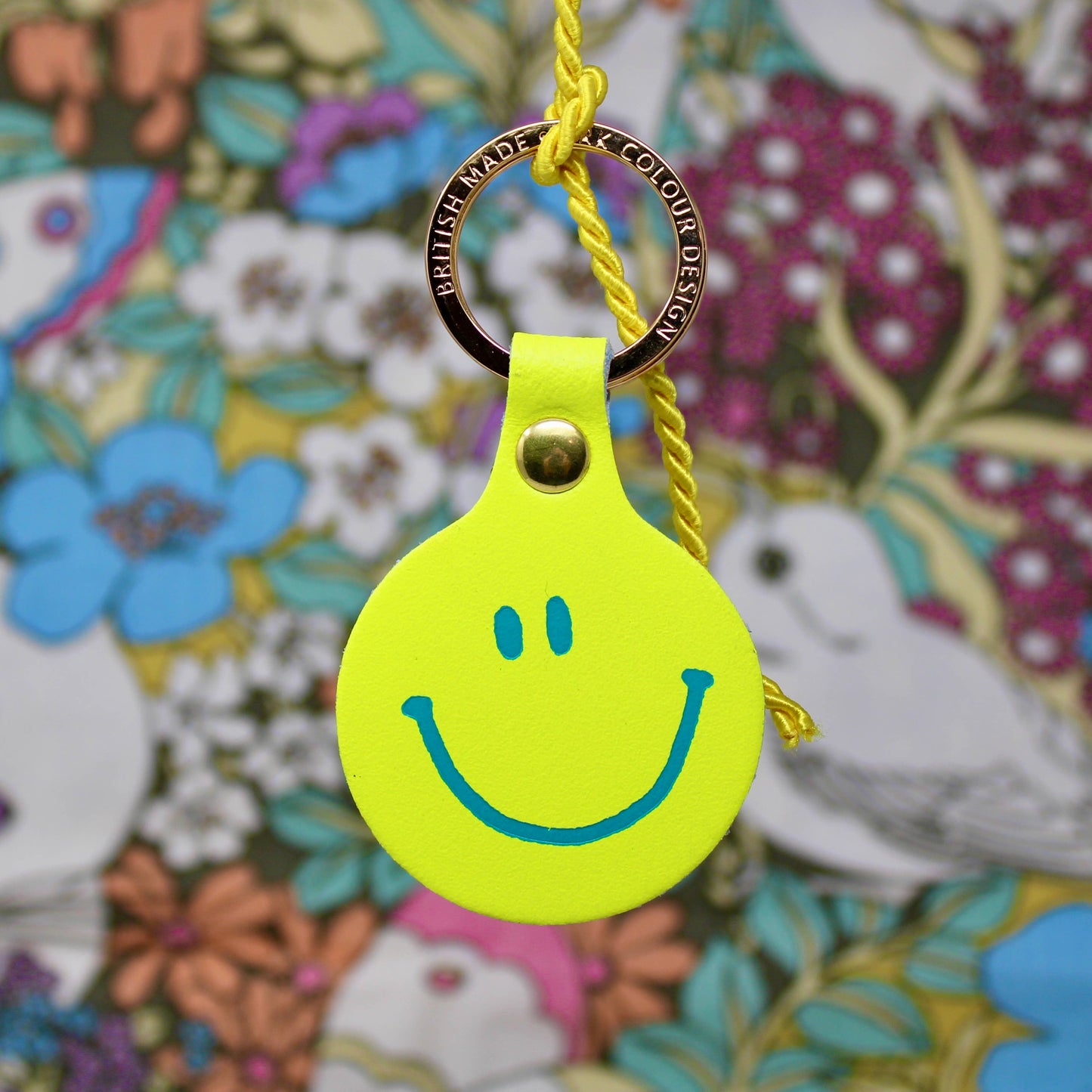 Feeling Lush Smilie Face Key Fob: Neon Yellow