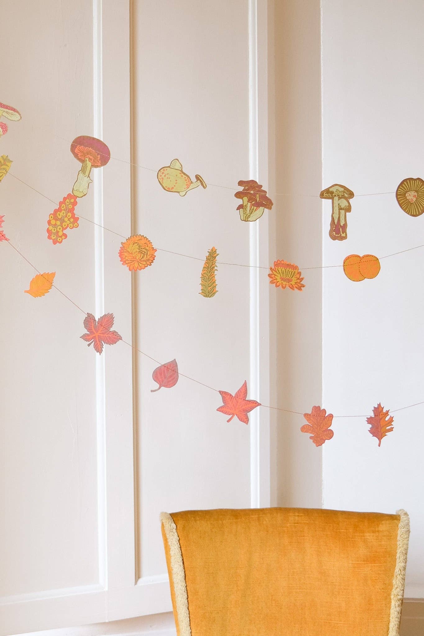 UK/EU: Mushroom Sewn Garland